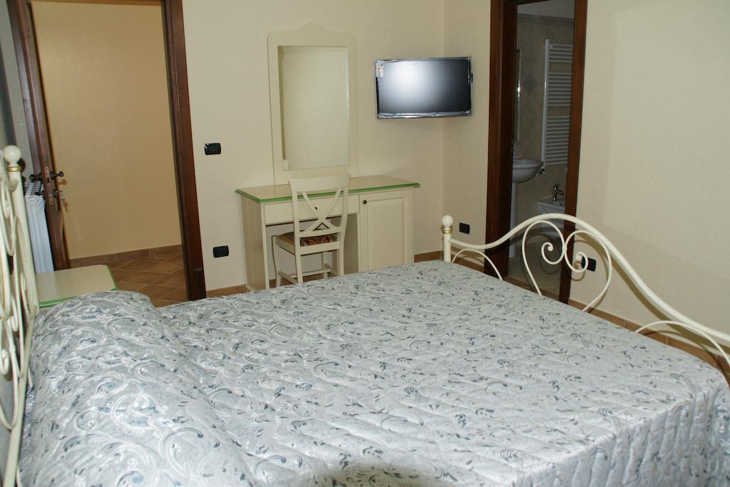 B&B Villa Mery Mileto Ruang foto